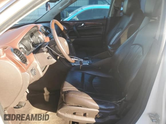 ✅ 2014 Buick Enclave Premium • VIN: 5GAKRCKD6EJ133090 • Lot: 87100345. Wystawiony na Copart z przebiegiem 245 401 mil. Bezpłatny archiwum sprzedaży aukcyjnych z USA i szczegółowy raport historii pojazdu na DreamBid. Zdjęcie 7.