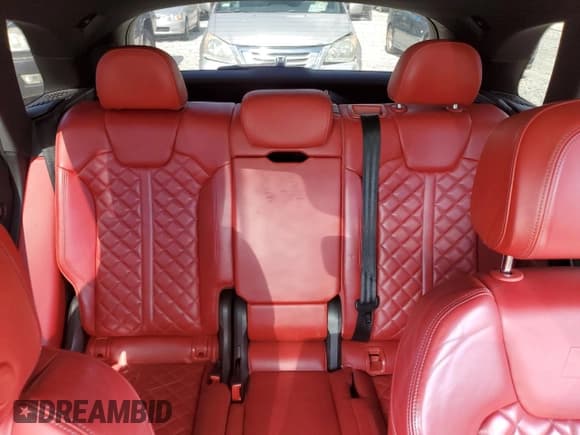 ✅ 2018 Audi SQ5 Prestige • VIN: WA1C4AFY1J2044755 • Лот: 80818915. Опубликован ранее на Copart с пробегом Не указан. Бесплатный доступ к архиву аукционных продаж из США и подробный отчёт об истории автомобиля на DreamBid. Изображение 10.