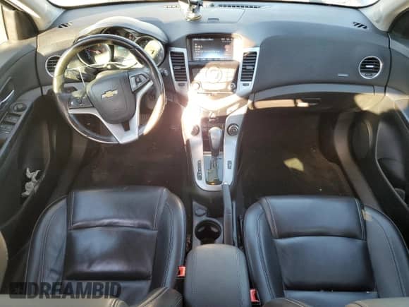 2013 Chevrolet Cruze 2LT с VIN 1G1PE5SB4D7276778, выставлен на аукционе Copart как лот 87038735 с пробегом 151 647 миль миль и Списание • Salvage title. История ставок и продаж доступна на DreamBid. Изображение 8.