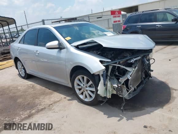 2013 Toyota Camry L с VIN 4T4BF1FK5DR285347, выставлен на аукционе IAAI как лот 43038997 с пробегом 142 872 миль миль и . История ставок и продаж доступна на DreamBid. Изображение 1.