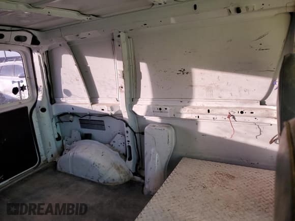 ✅ 1997 Ford Aerostar • VIN: 1FTDA14U8VZB15370 • Lot: 86105244. Listed on Copart with 49,451 mi. Free auction sales archive from the USA and detailed vehicle history report at DreamBid. Image 11.