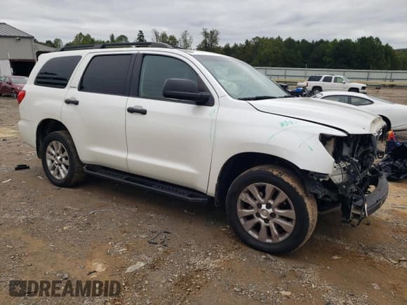 ✅ 2012 Toyota Sequoia Platinum • VIN: 5TDDW5G15CS068212 • Lot: 80955425. Listed on Copart with 217,923 mi. Free auction sales archive from the USA and detailed vehicle history report at DreamBid. Image 4.