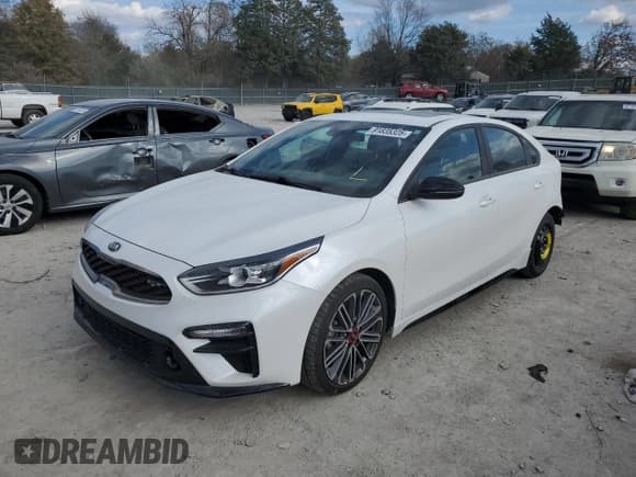 ✅ 2021 Kia Forte GT • VIN: 3KPF44ACXME315268 • Лот: 91835325. Опубликован ранее на Copart с пробегом 33 154 миль. Бесплатный доступ к архиву аукционных продаж из США и подробный отчёт об истории автомобиля на DreamBid. Изображение 1.