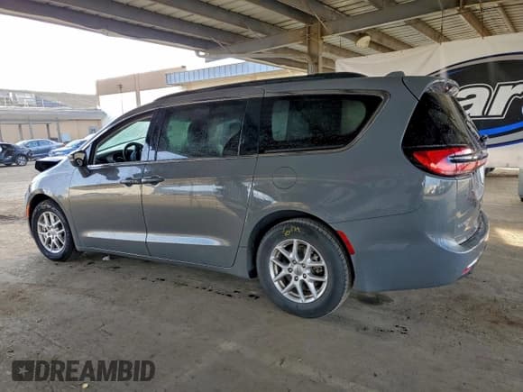 ✅ 2022 Chrysler Pacifica Touring L • VIN: 2C4RC1BG7NR169766 • Lot: 95081955. Wystawiony na Copart z przebiegiem 140 217 mil. Bezpłatny archiwum sprzedaży aukcyjnych z USA i szczegółowy raport historii pojazdu na DreamBid. Zdjęcie 2.