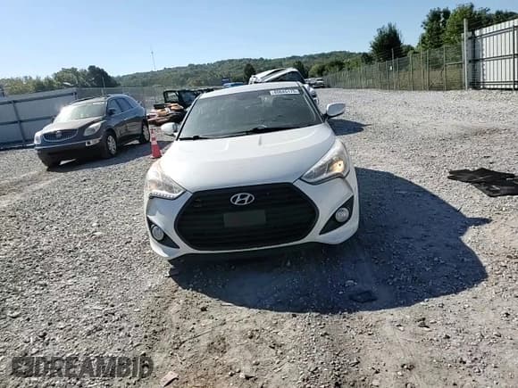 ✅ 2016 Hyundai Veloster Turbo • VIN: KMHTC6AE7GU304135 • Лот: 80645175. Опубликован ранее на Copart с пробегом 85 545 миль. Бесплатный доступ к архиву аукционных продаж из США и подробный отчёт об истории автомобиля на DreamBid. Изображение 13.