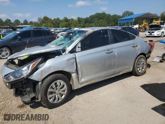 ✅ 2018 Hyundai Accent SE • VIN: 3KPC24A31JE012741 • Лот: 71312345. Опубликован ранее на Copart с пробегом 138 750 миль. Бесплатный доступ к архиву аукционных продаж из США и подробный отчёт об истории автомобиля на DreamBid. Изображение 1.