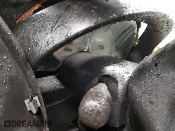 ✅ 2006 Saturn VUE • VIN: 5GZCZ63466S820373 • Lot: 48505805. Wystawiony na Copart z przebiegiem Nie podano. Bezpłatny archiwum sprzedaży aukcyjnych z USA i szczegółowy raport historii pojazdu na DreamBid. Zdjęcie 9.