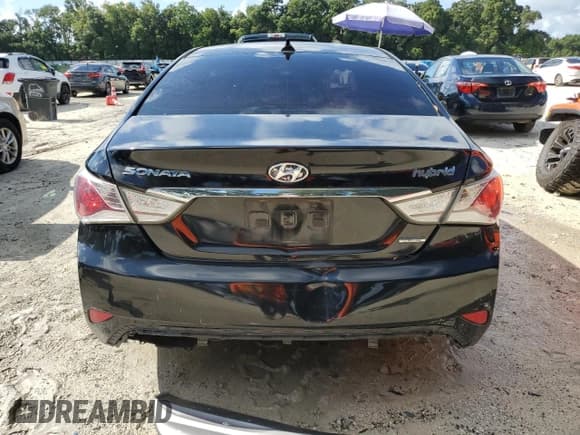 ✅ 2013 Hyundai Sonata Limited • VIN: KMHEC4A48DA080651 • Lot: 69414224. Listed on Copart with 159,335 mi. Free auction sales archive from the USA and detailed vehicle history report at DreamBid. Image 6.