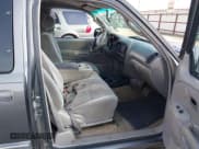 ✅ 2003 Toyota Tundra SR5 • VIN: 5TBRT34133S387074 • Lot: 43532465. Listed on IAAI with 215,079 mi. Free auction sales archive from the USA and detailed vehicle history report at DreamBid. Image 5.