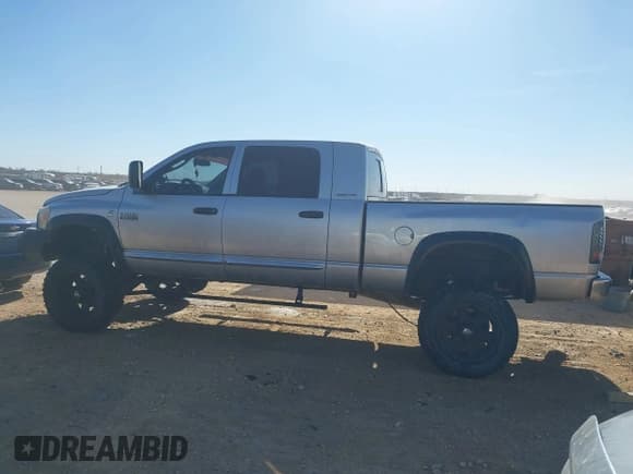 ✅ 2007 Dodge 2500 SLT • VIN: 3D7KS29A17G774733 • Лот: 41256074. Опубликован ранее на IAAI с пробегом 214 926 миль. Бесплатный доступ к архиву аукционных продаж из США и подробный отчёт об истории автомобиля на DreamBid. Изображение 14.