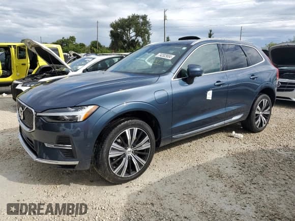 ✅ 2022 Volvo XC60 Inscription • VIN: YV4BR0DL7N1921522 • Лот: 74202934. Опубликован ранее на Copart с пробегом Не указан. Бесплатный доступ к архиву аукционных продаж из США и подробный отчёт об истории автомобиля на DreamBid. Изображение 1.
