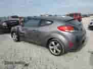 ✅ 2015 Hyundai Veloster • VIN: KMHTC6AD0FU232779 • Лот: 77739193. Размещён на Copart с пробегом 134 333 миль миль. Получите бесплатный доступ к архиву аукционных продаж из США и посмотрите подробный отчёт об истории автомобиля на DreamBid. Изображение 2.