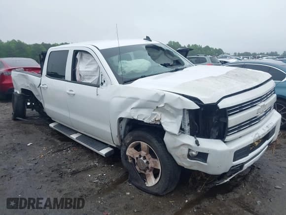 ✅ 2016 Chevrolet Silverado 2500HD LT • VIN: 1GC1KVEG1GF255684 • Lot: 42364009. Listed on IAAI with 114,467 mi. Free auction sales archive from the USA and detailed vehicle history report at DreamBid. Image 1.