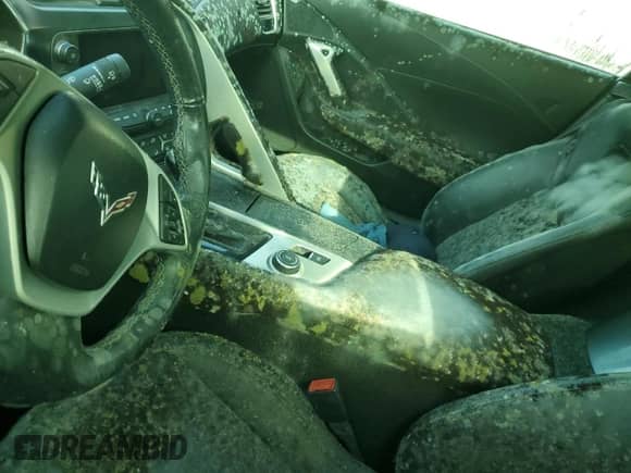 2014 Chevrolet Corvette Z51 3LT с VIN 1G1YM3D77E5125967, выставлен на аукционе Copart как лот 74243324 с пробегом Не указан миль и Списание • Salvage title. История ставок и продаж доступна на DreamBid. Изображение 8.