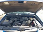 ✅ 2005 Ford Explorer XLS • VIN: 1FMZU62K35UB27124 • Lot: 41507988. Wystawiony na IAAI z przebiegiem 285 192 mil. Bezpłatny archiwum sprzedaży aukcyjnych z USA i szczegółowy raport historii pojazdu na DreamBid. Zdjęcie 10.