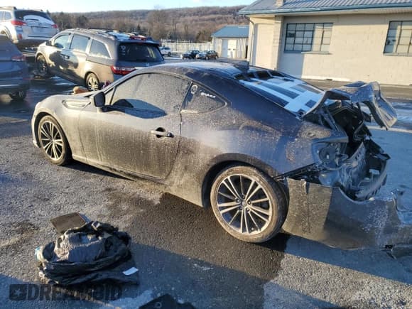 ✅ 2016 Subaru BRZ Premium • VIN: JF1ZCAB11G9601875 • Lot: 41617955. Wystawiony na Copart z przebiegiem 44 816 mil. Bezpłatny archiwum sprzedaży aukcyjnych z USA i szczegółowy raport historii pojazdu na DreamBid. Zdjęcie 2.