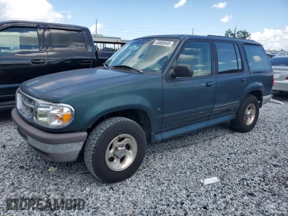 ✅ 1996 Ford Explorer XLT • VIN: 1FMDU32P0TZA75326 • Lot: 43005845. Wystawiony na Copart z przebiegiem 67 286 mil. Bezpłatny archiwum sprzedaży aukcyjnych z USA i szczegółowy raport historii pojazdu na DreamBid. Zdjęcie 1.