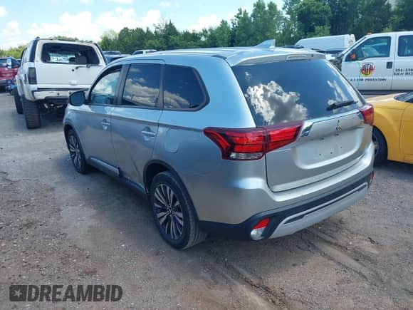 ✅ 2020 Mitsubishi Outlander ES • VIN: JA4AD2A32LZ042273 • Лот: 42573476. Опубликован ранее на IAAI с пробегом 59 571 миль. Бесплатный доступ к архиву аукционных продаж из США и подробный отчёт об истории автомобиля на DreamBid. Изображение 3.
