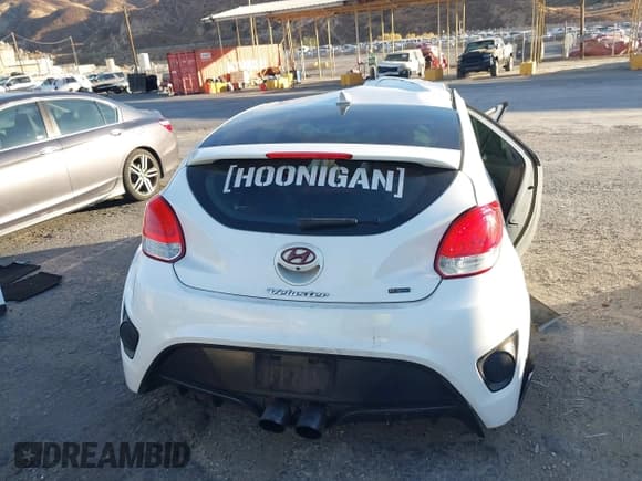 ✅ 2014 Hyundai Veloster Turbo • VIN: KMHTC6AE0EU200518 • Lot: 41198089. Wystawiony na IAAI z przebiegiem Nie podano. Bezpłatny archiwum sprzedaży aukcyjnych z USA i szczegółowy raport historii pojazdu na DreamBid. Zdjęcie 15.