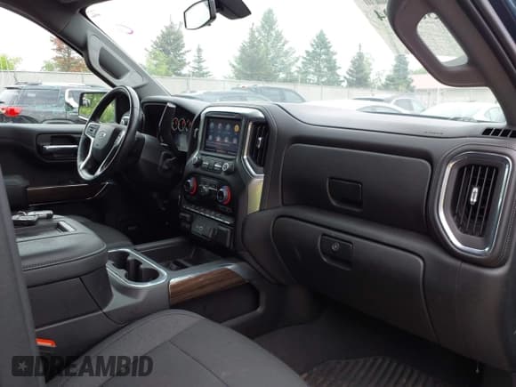 ✅ 2021 Chevrolet Silverado 1500 RST • VIN: 1GCUYEET1MZ355223 • Lot: 42389404. Wystawiony na IAAI z przebiegiem 78 843 mil. Bezpłatny archiwum sprzedaży aukcyjnych z USA i szczegółowy raport historii pojazdu na DreamBid. Zdjęcie 5.