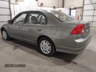 ✅ 2005 Honda Civic LX • VIN: JHMES16575S003884 • Lot: 43814445. Listed on IAAI with 174,350 mi. Free auction sales archive from the USA and detailed vehicle history report at DreamBid. Image 3.