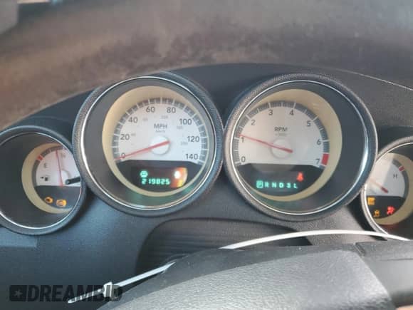 2010 Dodge Charger SXT с VIN 2B3CA3CV8AH274984, выставлен на аукционе Copart как лот 80491134 с пробегом 219 825 миль миль и Списание • Salvage title. История ставок и продаж доступна на DreamBid. Изображение 9.