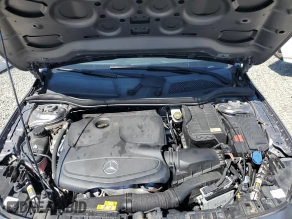 ✅ 2015 Mercedes-Benz GLA 250 • VIN: WDCTG4EB3FJ146061 • Лот: 80297265. Опубликован ранее на Copart с пробегом 127 461 миль. Бесплатный доступ к архиву аукционных продаж из США и подробный отчёт об истории автомобиля на DreamBid. Изображение 12.