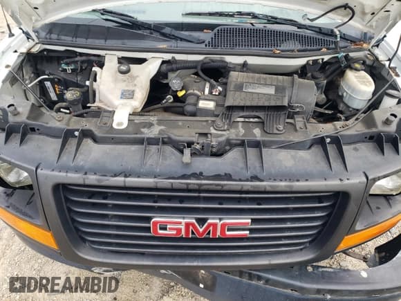 ✅ 2012 GMC Savana • VIN: 1GJW7PFG4C1200924 • Lot: 71206545. Wystawiony na Copart z przebiegiem 126 625 mil. Bezpłatny archiwum sprzedaży aukcyjnych z USA i szczegółowy raport historii pojazdu na DreamBid. Zdjęcie 7.