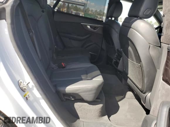 ✅ 2019 Audi Q8 Prestige • VIN: WA1FVAF11KD006896 • Lot: 86658405. Listed on Copart with 51,484 mi. Free auction sales archive from the USA and detailed vehicle history report at DreamBid. Image 11.