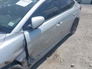 ✅ 2018 Hyundai Elantra SEL • VIN: 5NPD84LF4JH254672 • Лот: 42847695. Размещён на IAAI с пробегом 146 108 миль миль. Получите бесплатный доступ к архиву аукционных продаж из США и посмотрите подробный отчёт об истории автомобиля на DreamBid. Изображение 6.