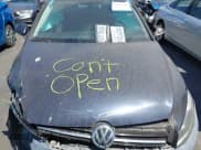 ✅ 2016 Volkswagen Golf TSI S • VIN: 3VWC17AUXGM514365 • Lot: 43017568. Listed on IAAI with 92,593 mi. Free auction sales archive from the USA and detailed vehicle history report at DreamBid. Image 10.