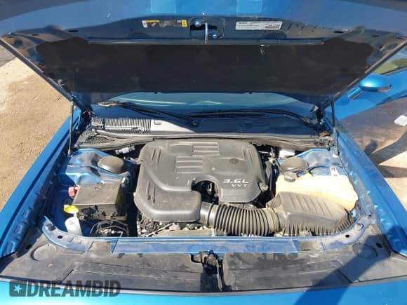 ✅ 2022 Dodge Challenger GT • VIN: 2C3CDZKG2NH192397 • Lot: 43345630. Wystawiony na IAAI z przebiegiem Nie podano. Bezpłatny archiwum sprzedaży aukcyjnych z USA i szczegółowy raport historii pojazdu na DreamBid. Zdjęcie 10.