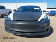 ✅ 2020 Tesla Model 3 Standard Range Plus • VIN: 5YJ3E1EA4LF613671 • Лот: 43577298. Опубликован ранее на IAAI с пробегом 83 874 миль. Бесплатный доступ к архиву аукционных продаж из США и подробный отчёт об истории автомобиля на DreamBid. Изображение 11.