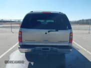 ✅ 2002 Chevrolet Suburban LS • VIN: 3GNEC16Z32G339558 • Лот: 41739334. Опубликован ранее на IAAI с пробегом 198 291 миль. Бесплатный доступ к архиву аукционных продаж из США и подробный отчёт об истории автомобиля на DreamBid. Изображение 16.