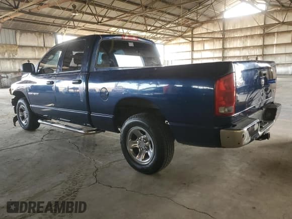 ✅ 2005 Dodge 1500 SLT • VIN: 1D7HA18N15S239144 • Лот: 75439074. Опубликован ранее на Copart с пробегом 275 988 миль. Бесплатный доступ к архиву аукционных продаж из США и подробный отчёт об истории автомобиля на DreamBid. Изображение 2.