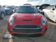 ✅ 2020 MINI Clubman Cooper S • VIN: WMWLV7C09L2M56541 • Lot: 77238444. Wystawiony na Copart z przebiegiem 38 876 mil. Bezpłatny archiwum sprzedaży aukcyjnych z USA i szczegółowy raport historii pojazdu na DreamBid. Zdjęcie 5.