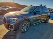 ✅ 2023 Audi Q5 S line Premium Plus • VIN: WA1EAAFY6P2040453 • Lot: 94108555. Wystawiony na Copart z przebiegiem 21 115 mil. Bezpłatny archiwum sprzedaży aukcyjnych z USA i szczegółowy raport historii pojazdu na DreamBid. Zdjęcie 1.