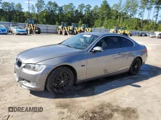 2008 BMW 3 Series 335xi с VIN WBAWC73548E066824, выставлен на аукционе Copart как лот 86114215 с пробегом 124 271 миль миль и Списание • Salvage title. История ставок и продаж доступна на DreamBid. Изображение 1.