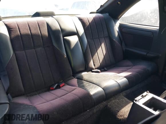 ✅ 1992 Ford Thunderbird • VIN: 1FAPP6244NH121898 • Lot: 42873598. Listed on IAAI with 119,892 mi. Free auction sales archive from the USA and detailed vehicle history report at DreamBid. Image 8.