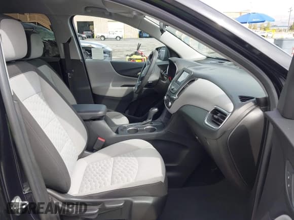 ✅ 2020 Chevrolet Equinox LS • VIN: 2GNAXHEV5L6282755 • Lot: 43363980. Listed on IAAI with 99,456 mi. Free auction sales archive from the USA and detailed vehicle history report at DreamBid. Image 5.
