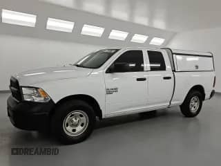 2021 Ram 1500 Tradesman с VIN 1C6RR6FG2MS524482, выставлен на аукционе Copart как лот 80670775 с пробегом 81 640 миль миль и Чистый • Clean title. История ставок и продаж доступна на DreamBid. Изображение 1.