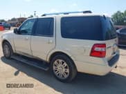 ✅ 2011 Ford Expedition Limited • VIN: 1FMJU1K56BEF13472 • Лот: 42990503. Опубликован ранее на IAAI с пробегом 246 685 миль. Бесплатный доступ к архиву аукционных продаж из США и подробный отчёт об истории автомобиля на DreamBid. Изображение 3.