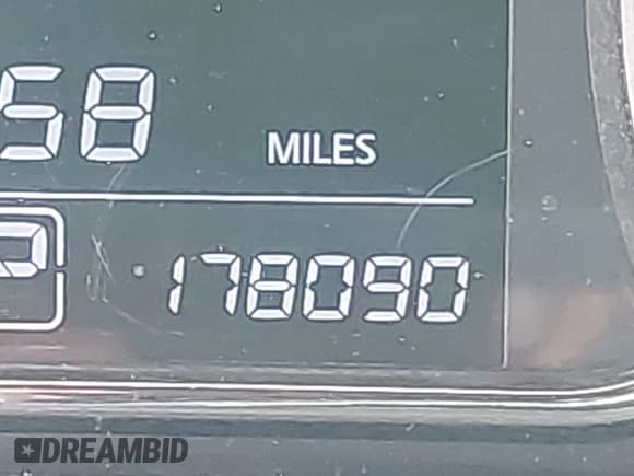 ✅ 2014 Nissan Sentra FE+ S • VIN: 3N1AB7APXEY281792 • Lot: 42122338. Wystawiony na IAAI z przebiegiem 178 090 mil. Bezpłatny archiwum sprzedaży aukcyjnych z USA i szczegółowy raport historii pojazdu na DreamBid. Zdjęcie 16.