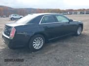 ✅ 2014 Chrysler 300 • VIN: 2C3CCAAG0EH272898 • Лот: 43612682. Опубликован ранее на IAAI с пробегом 361 025 миль. Бесплатный доступ к архиву аукционных продаж из США и подробный отчёт об истории автомобиля на DreamBid. Изображение 4.
