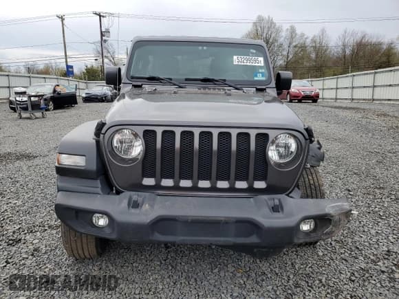 ✅ 2020 Jeep Wrangler Unlimited Sport S • VIN: 1C4HJXDN1LW139683 • Lot: 53299595. Listed on Copart with 74,140 mi. Free auction sales archive from the USA and detailed vehicle history report at DreamBid. Image 5.