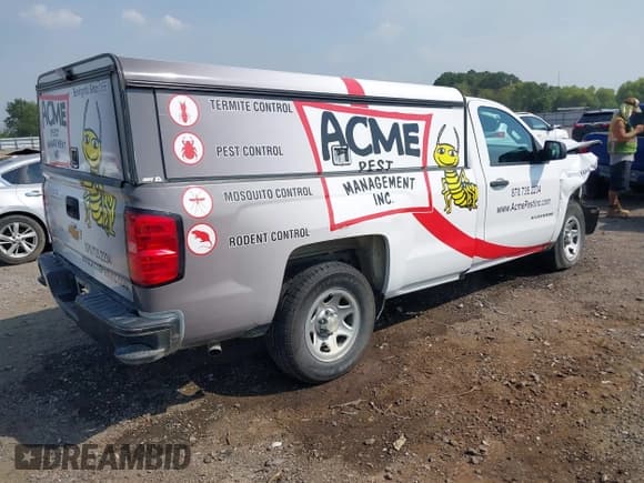 ✅ 2018 Chevrolet Silverado 1500 Work Truck • VIN: 1GCNCNEH8JZ371123 • Lot: 43257336. Wystawiony na IAAI z przebiegiem 79 467 mil. Bezpłatny archiwum sprzedaży aukcyjnych z USA i szczegółowy raport historii pojazdu na DreamBid. Zdjęcie 4.