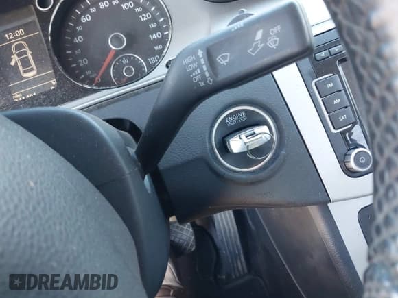 ✅ 2012 Volkswagen CC Sport • VIN: WVWMP7AN9CE529468 • Lot: 43518216. Listed on IAAI with 241,401 mi. Free auction sales archive from the USA and detailed vehicle history report at DreamBid. Image 11.