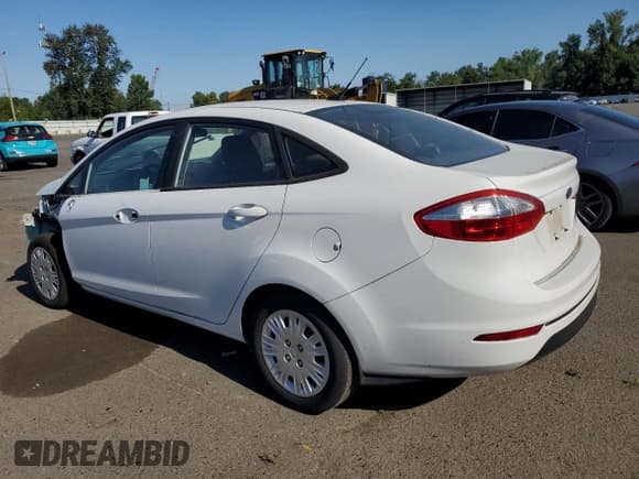 ✅ 2014 Ford Fiesta S • VIN: 3FADP4AJ1EM171961 • Lot: 65977315. Listed on Copart with 29,057 mi. Free auction sales archive from the USA and detailed vehicle history report at DreamBid. Image 2.