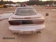 ✅ 1996 Pontiac Firebird Formula • VIN: 2G2FV22PXT2212249 • Lot: 86450634. Listed on Copart with 145,383 mi. Free auction sales archive from the USA and detailed vehicle history report at DreamBid. Image 6.