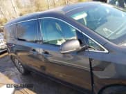 ✅ 2016 Kia Sedona EX • VIN: KNDMC5C11G6140723 • Lot: 41430752. Listed on IAAI with 175,981 mi. Free auction sales archive from the USA and detailed vehicle history report at DreamBid. Image 13.